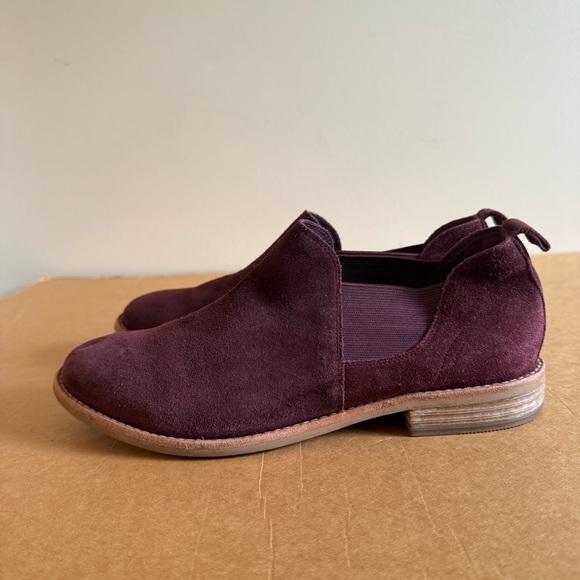 Clarks Boots EDENVALE PAGE Suede Round Toe Slip On Booties - Picture 4 of 10